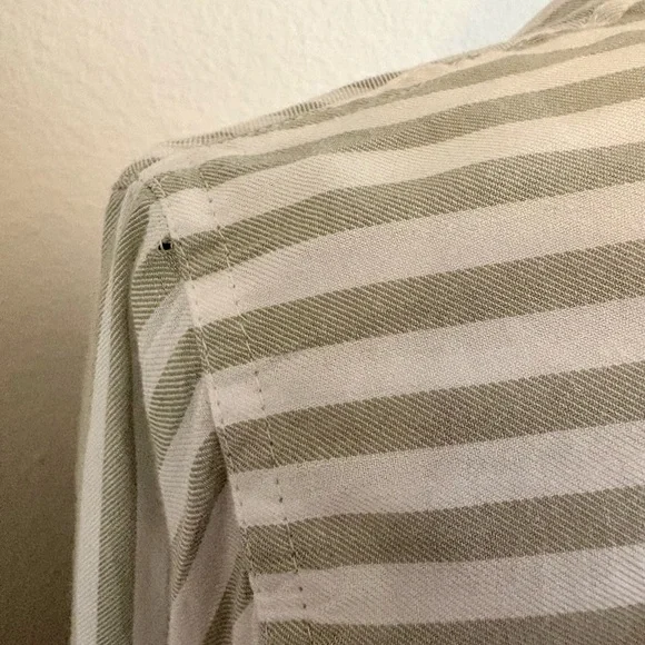 BEACHLUNCHLOUNGE Striped Hi-Low Button Down Shirt - Picture 7 of 7